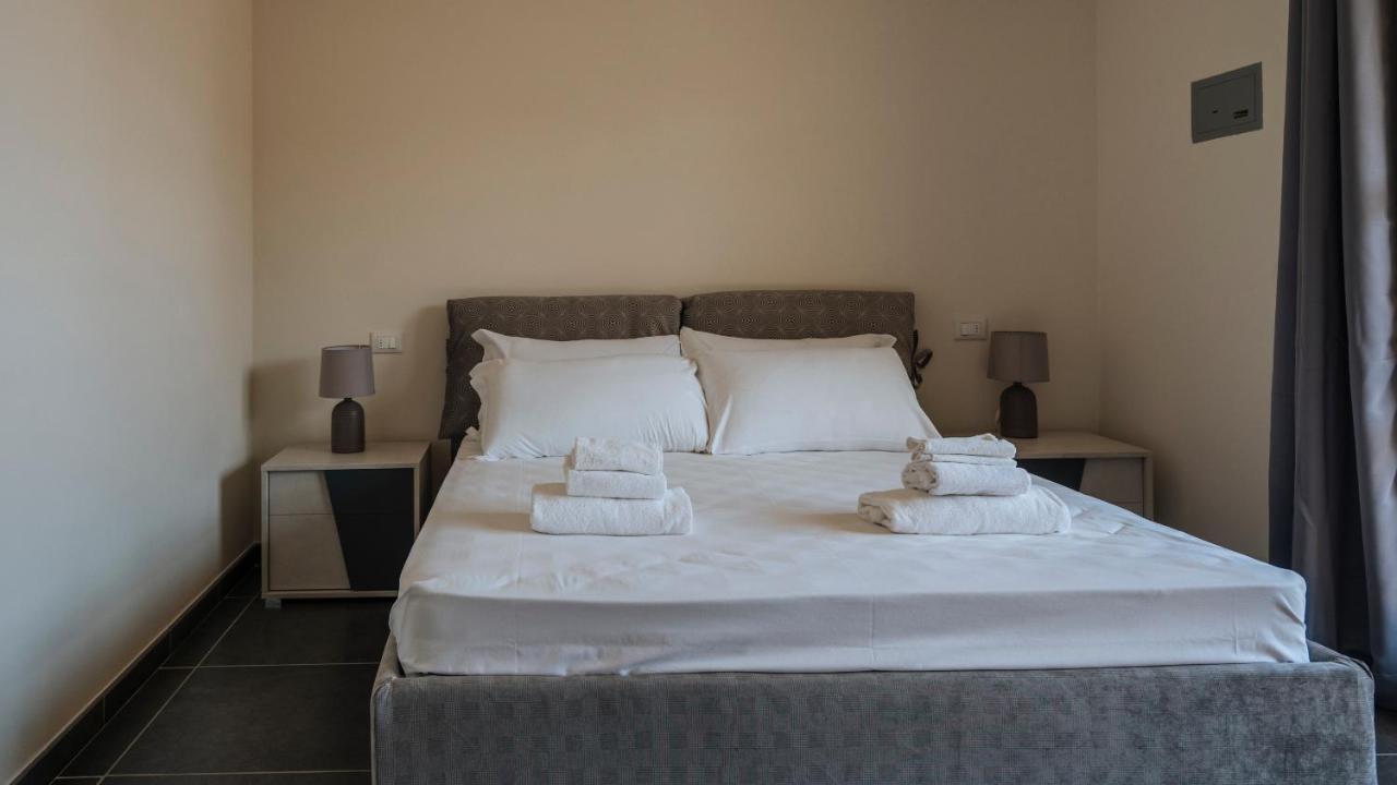 Dei Mille 31 B Apartment Albenga Luaran gambar