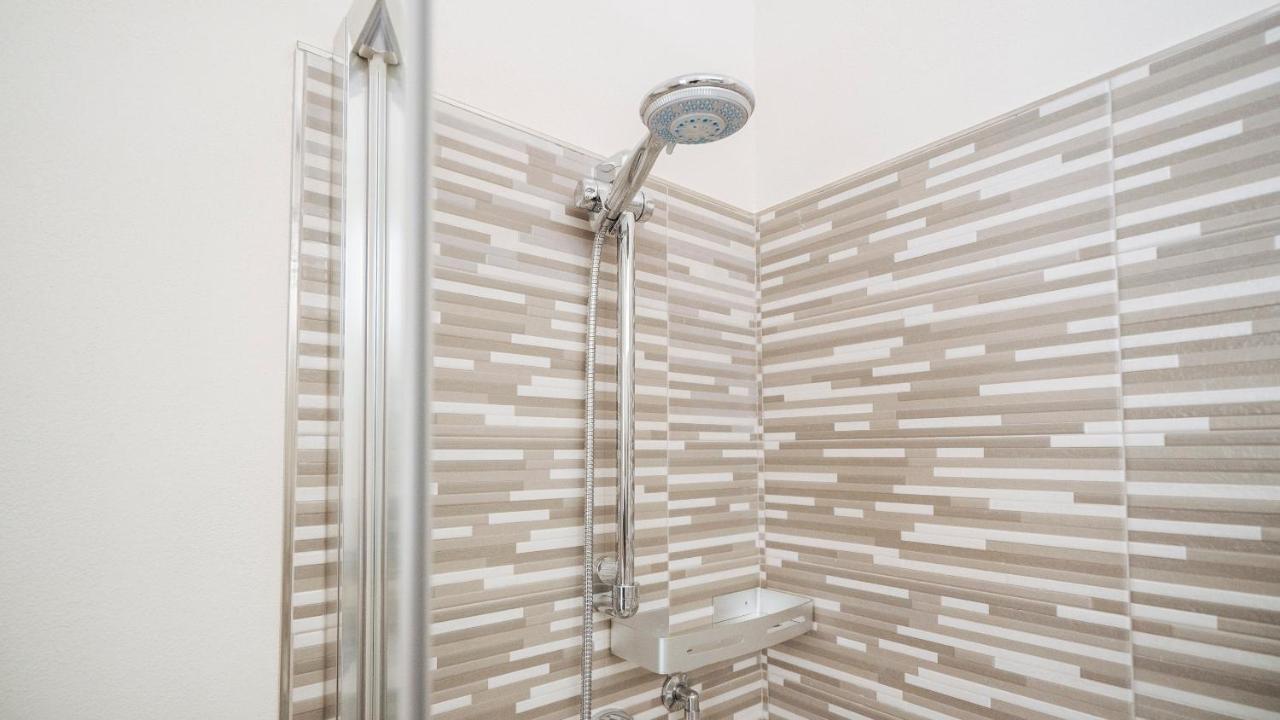 Dei Mille 31 B Apartment Albenga Luaran gambar